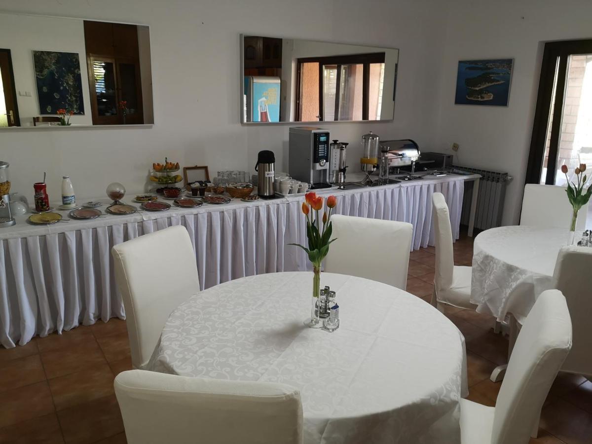 Bed & Breakfast Anita Medulin Luaran gambar